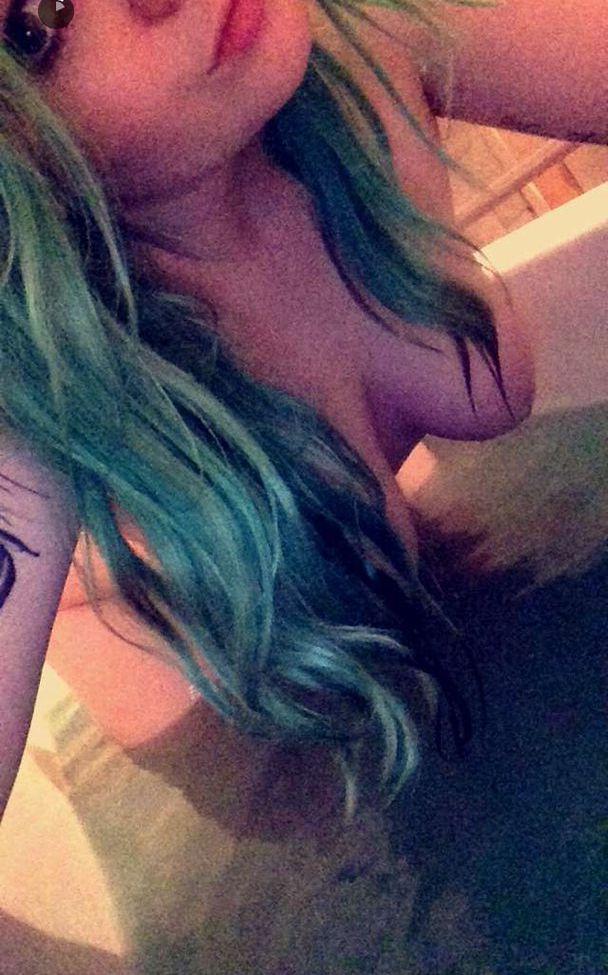 10P Bitterscotchh nude