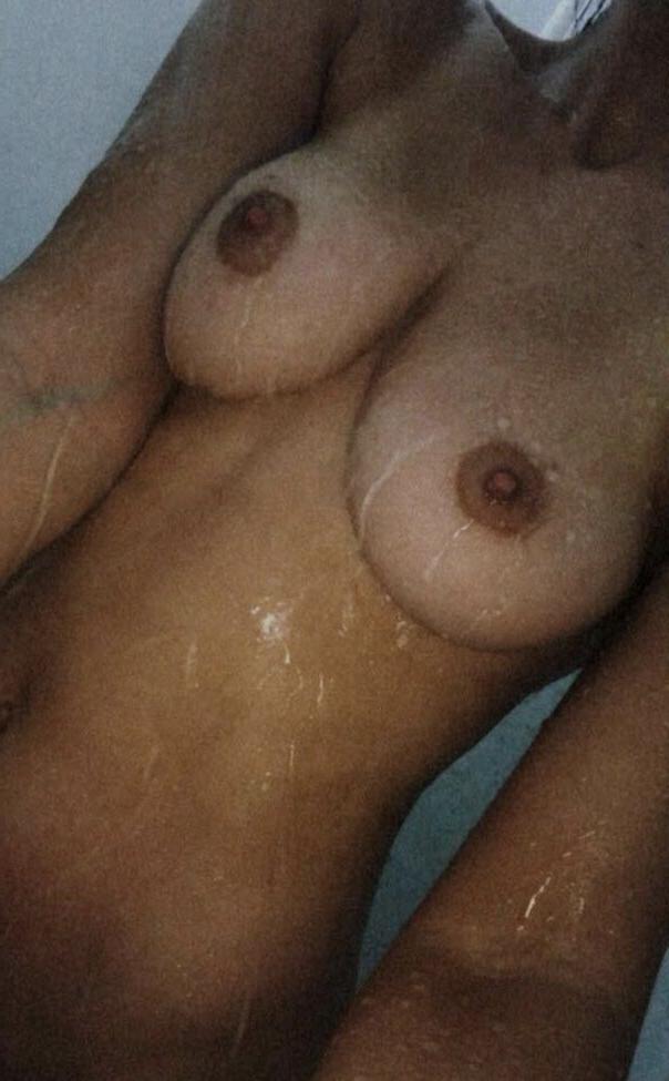 24P AuberNutter nude