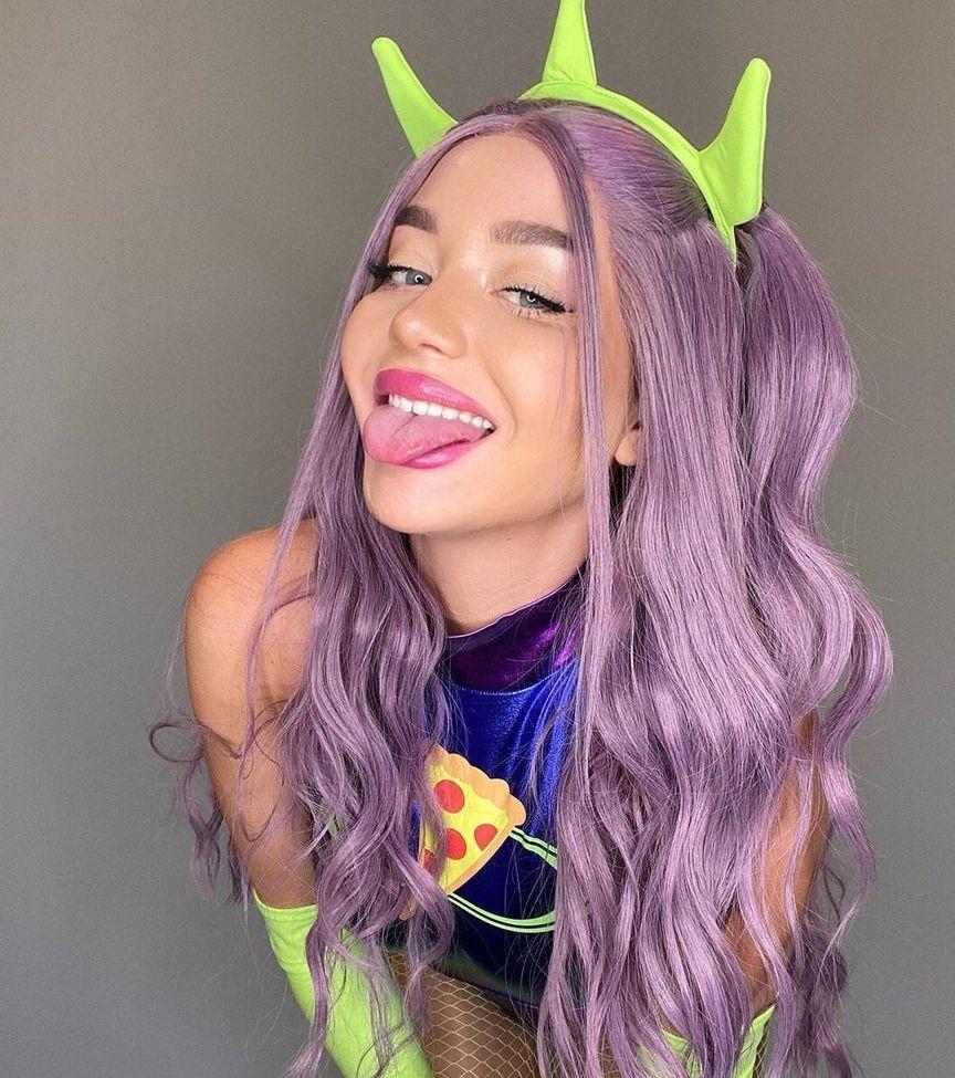 18P Alyahhs nude