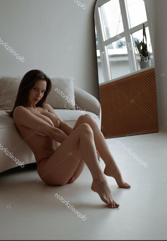 25P Elena Vaschenko nude