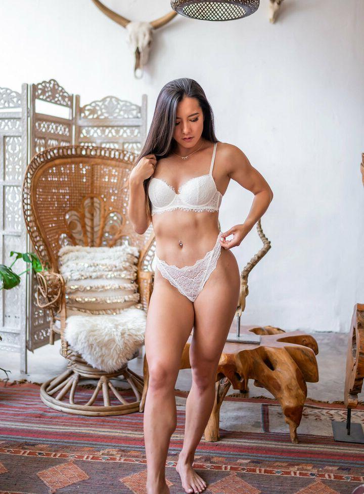 10P Amyluong nude