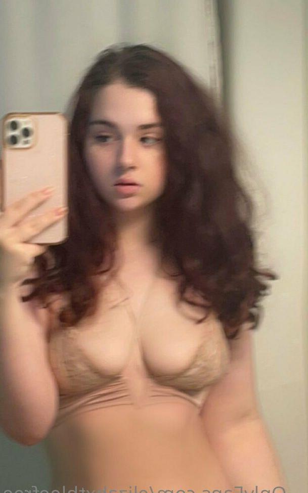 25P Elizaxleee nude