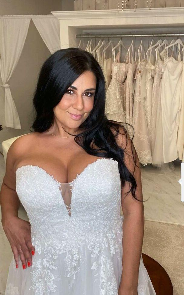 25P Danielle Dallaire nude