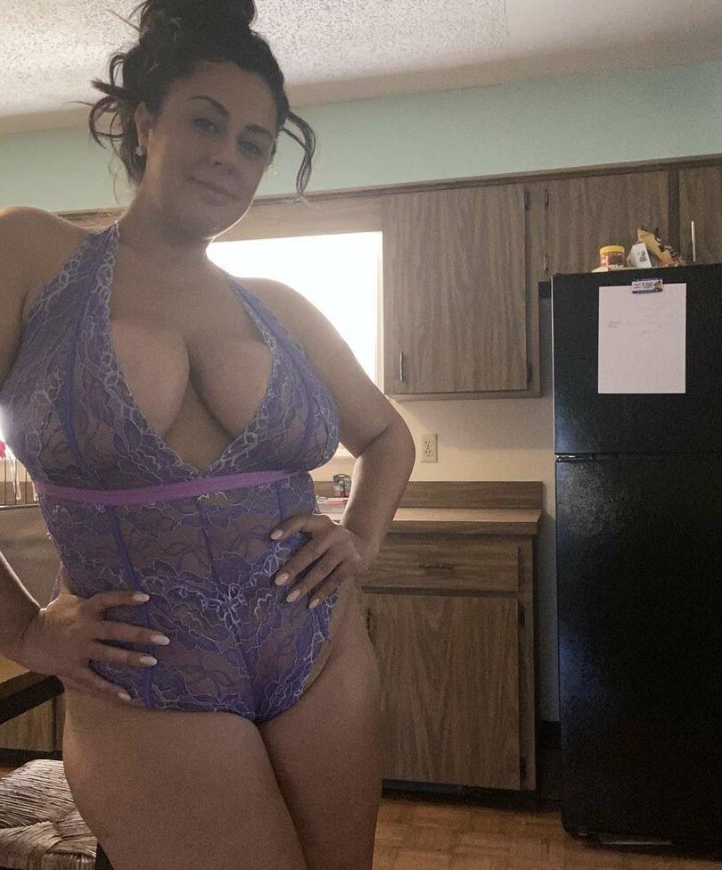 25P Danielle Dallaire nude