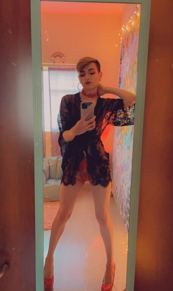 9P Stephanie Star nude