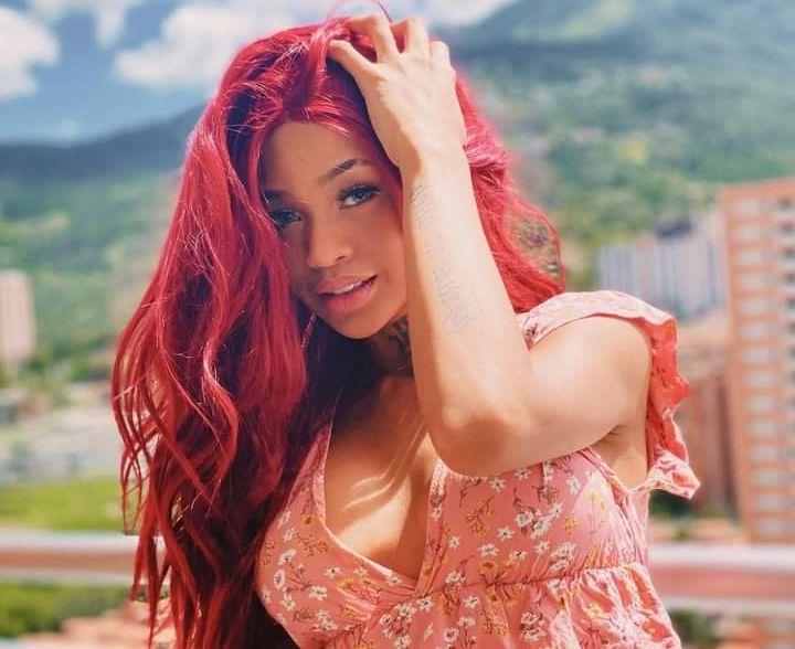 10P Annya Moreno nude