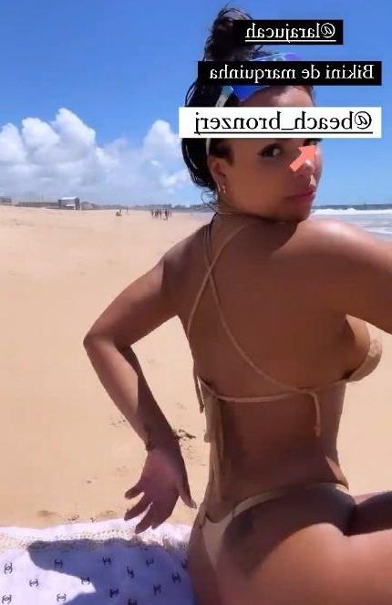 25P Gabily nude
