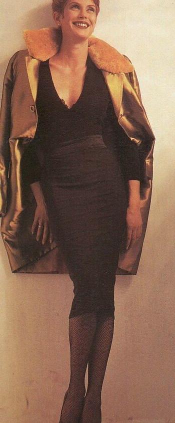25P Teri Hatcher nude