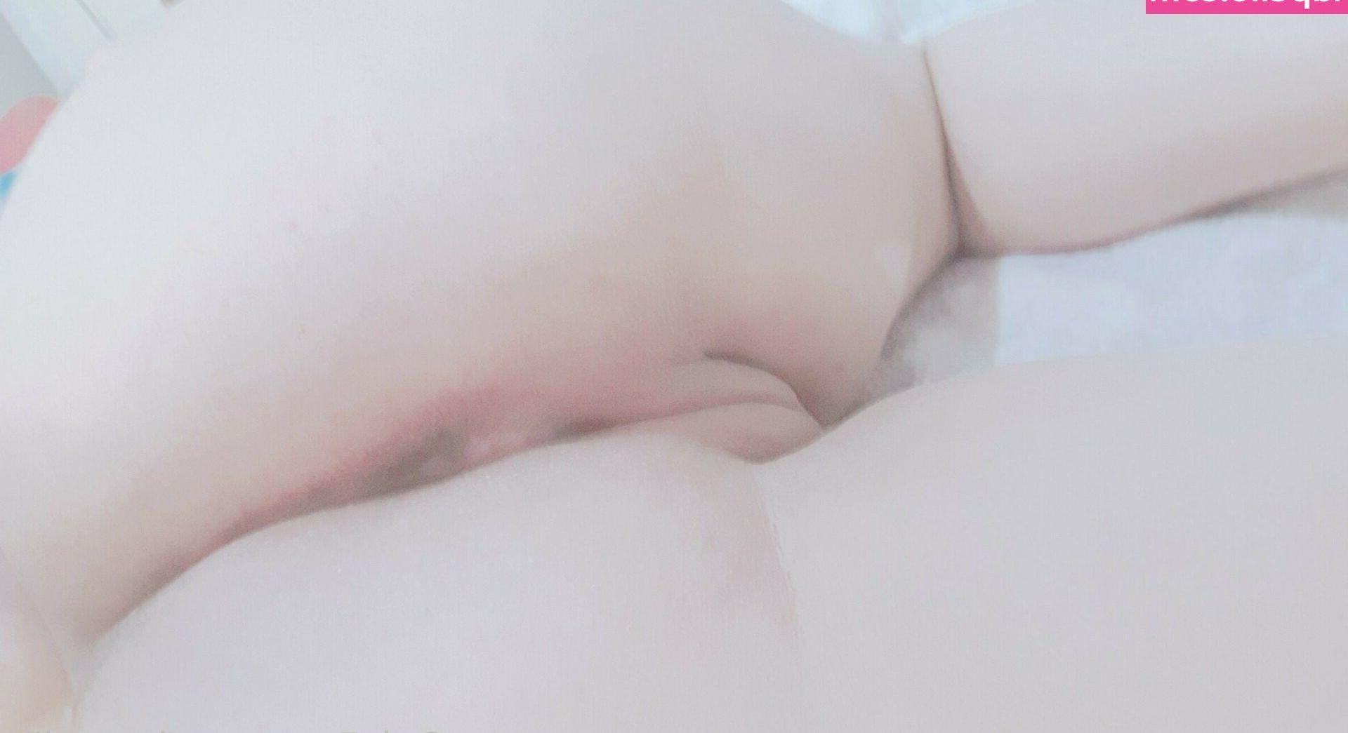 25P Hanaxlily nude