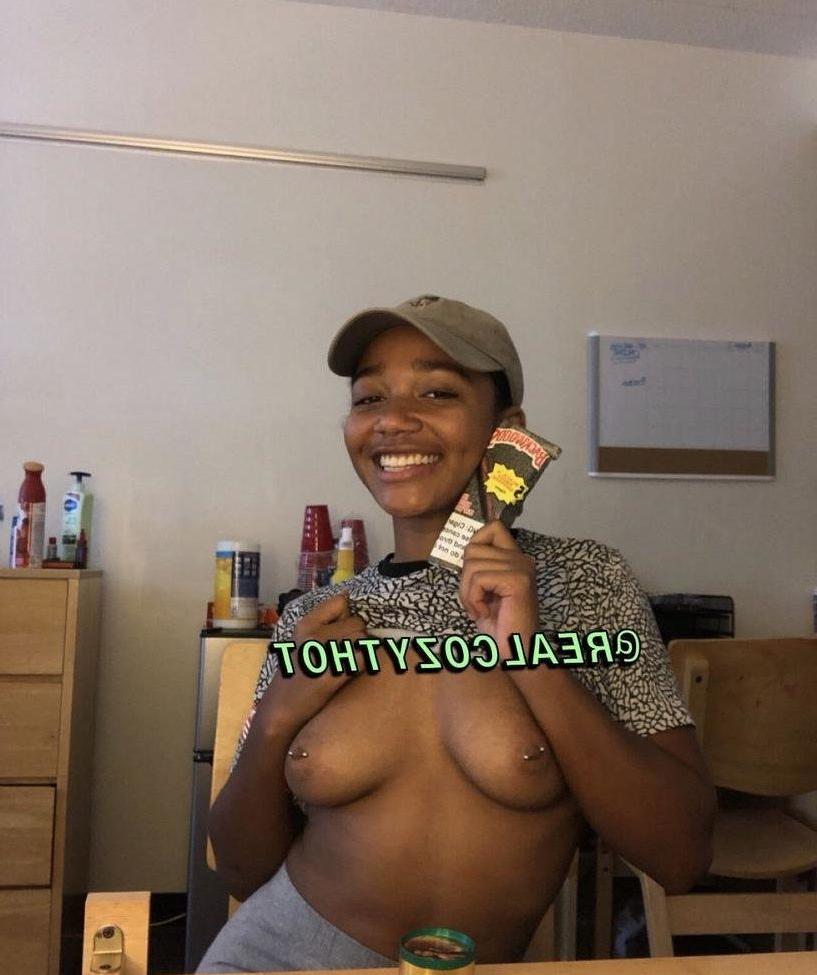 25P CozyThot nude