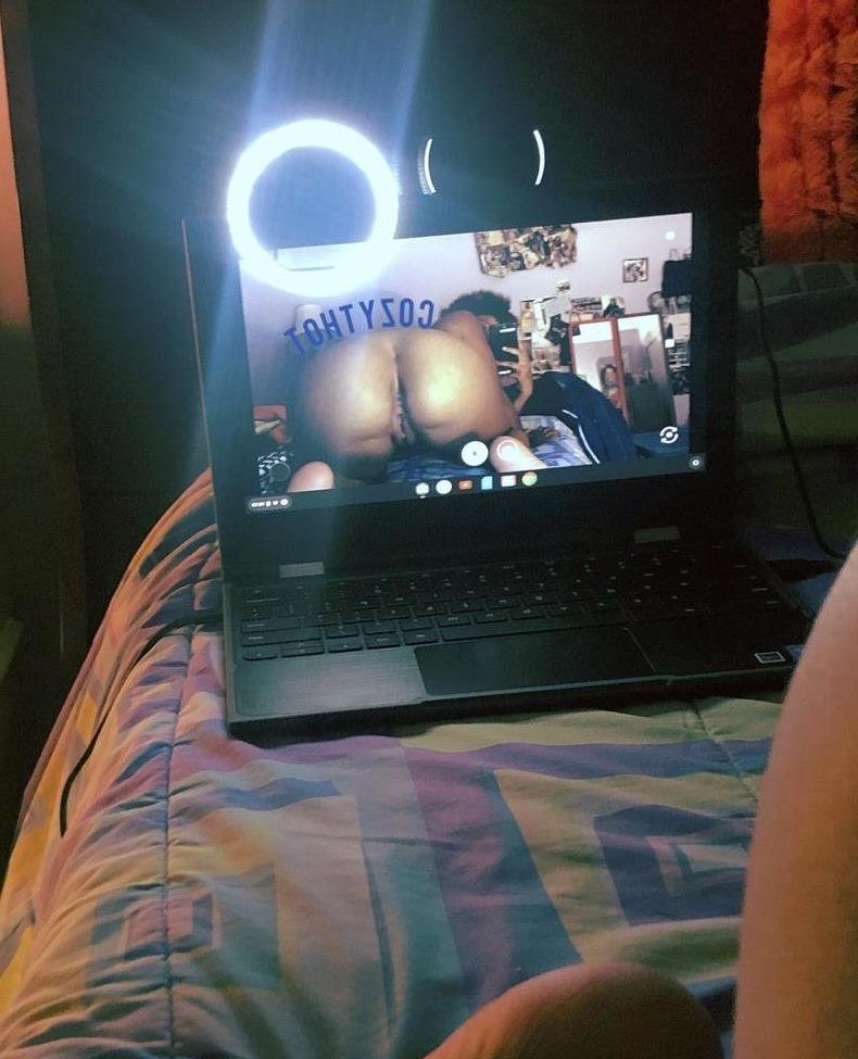 25P CozyThot nude