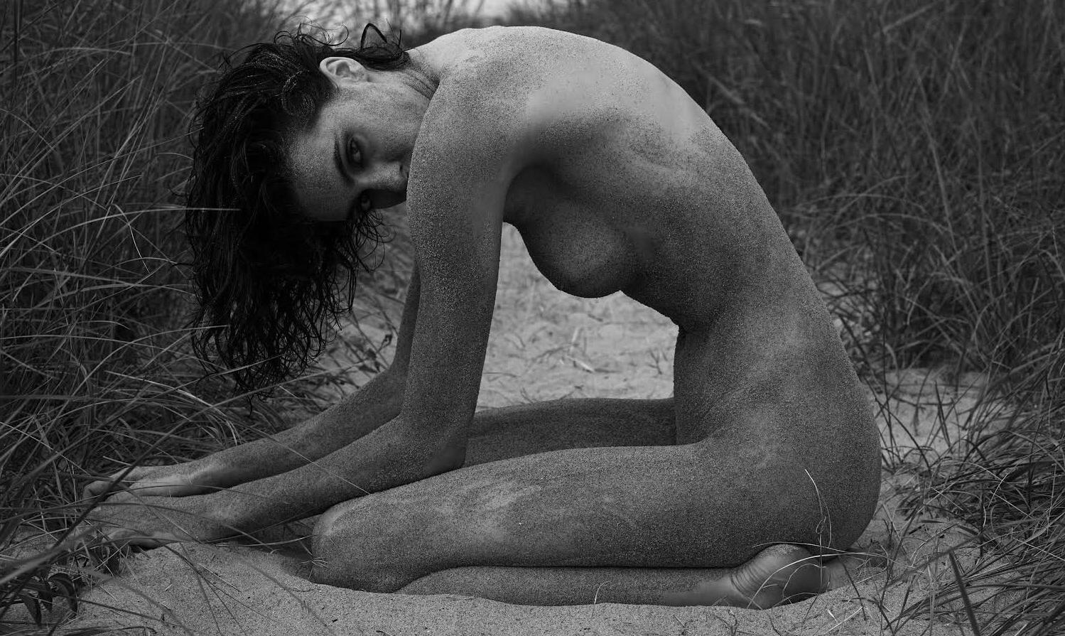 21P Brooke Deighton nude