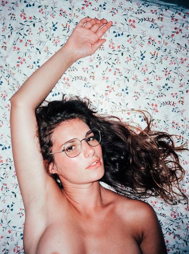 24P Pauline Santamaria nude