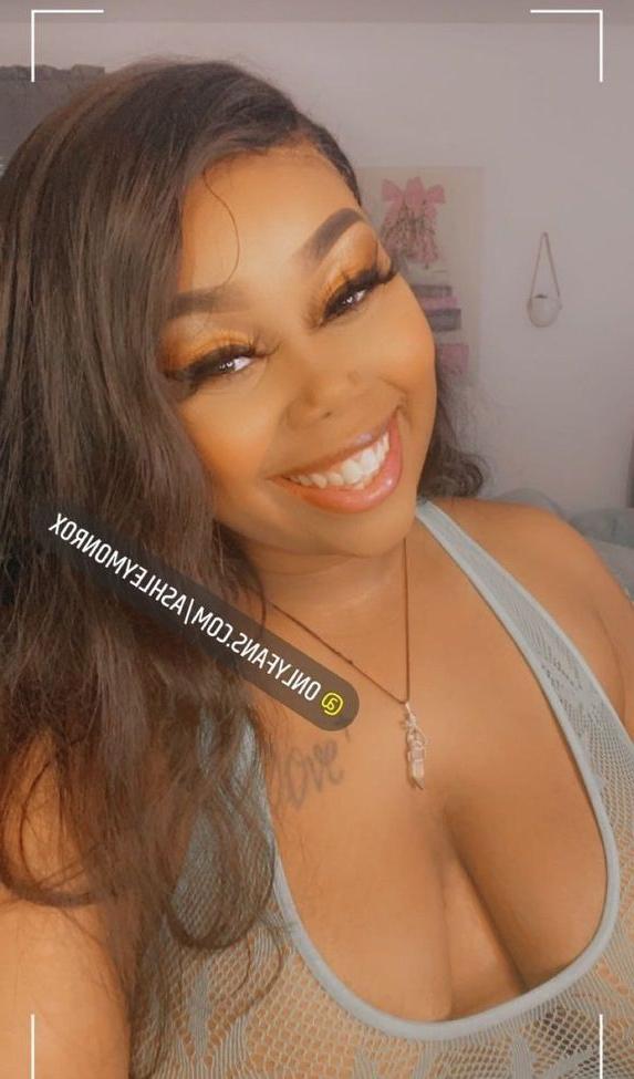 25P Ashleymonrox nude