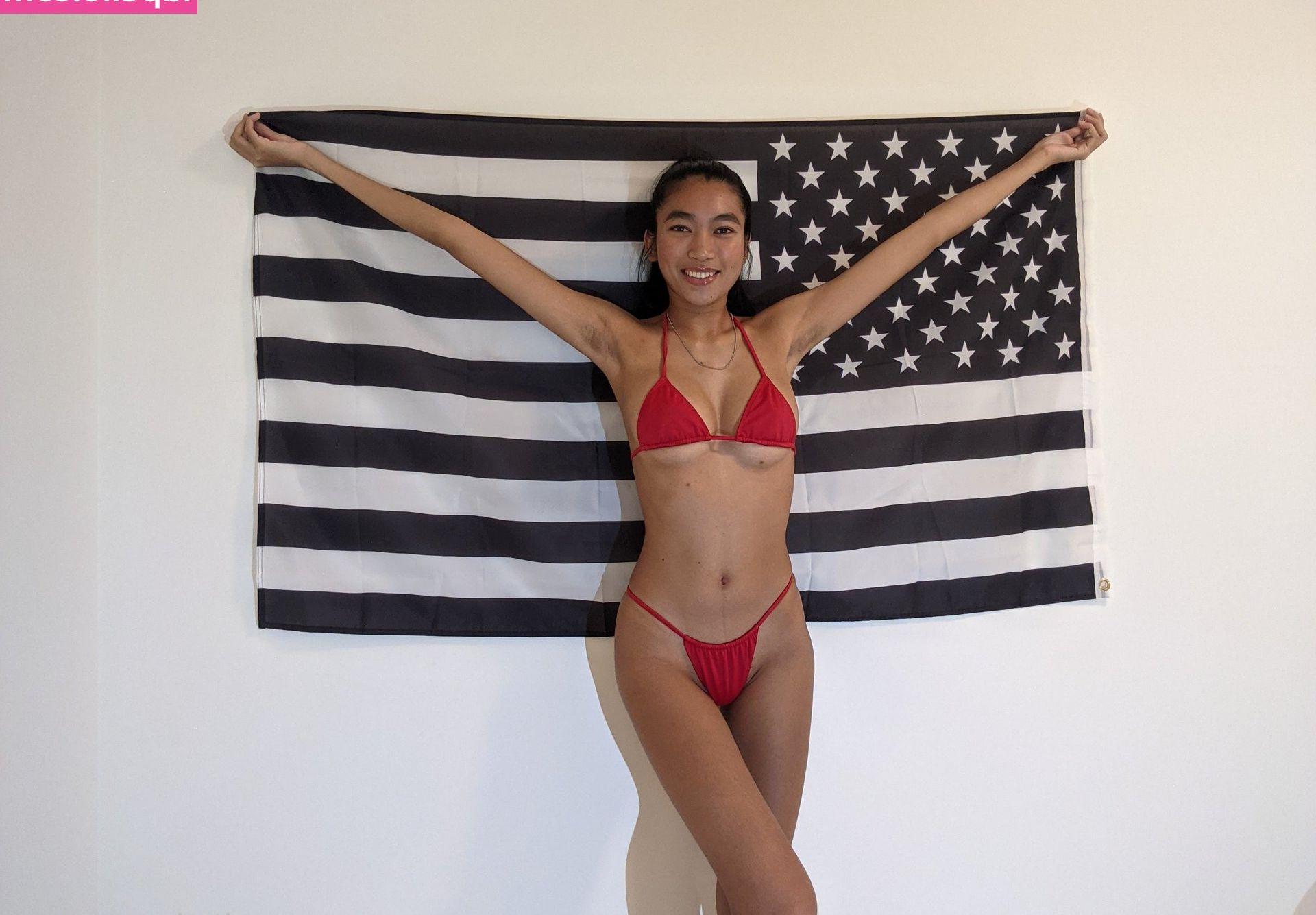10P Littlemiss_kira nude