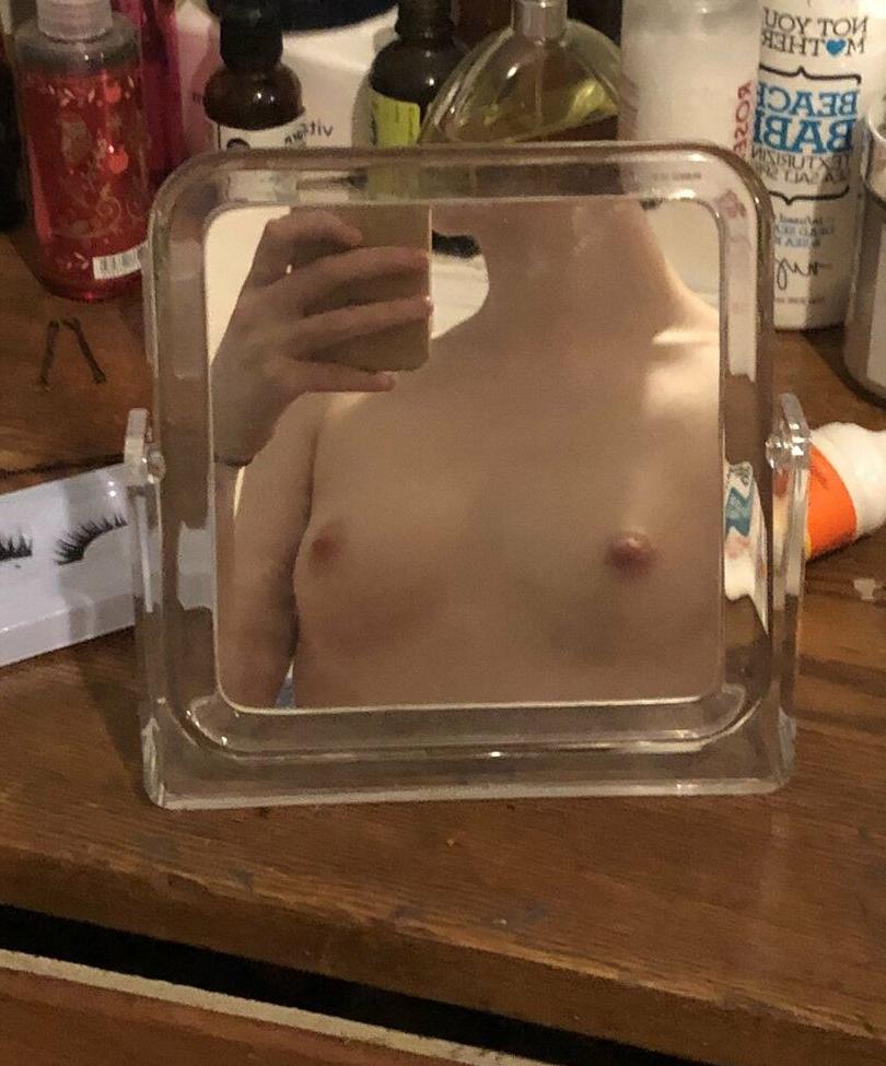 25P Clamgirl nude