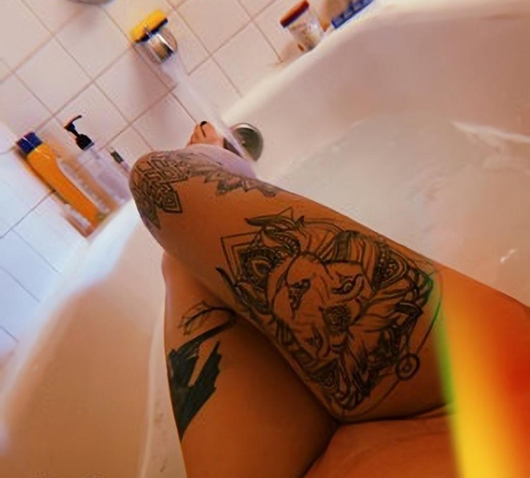 23P Cassie Robb BKFC nude