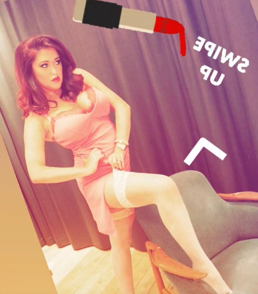 25P SoCalVal nude