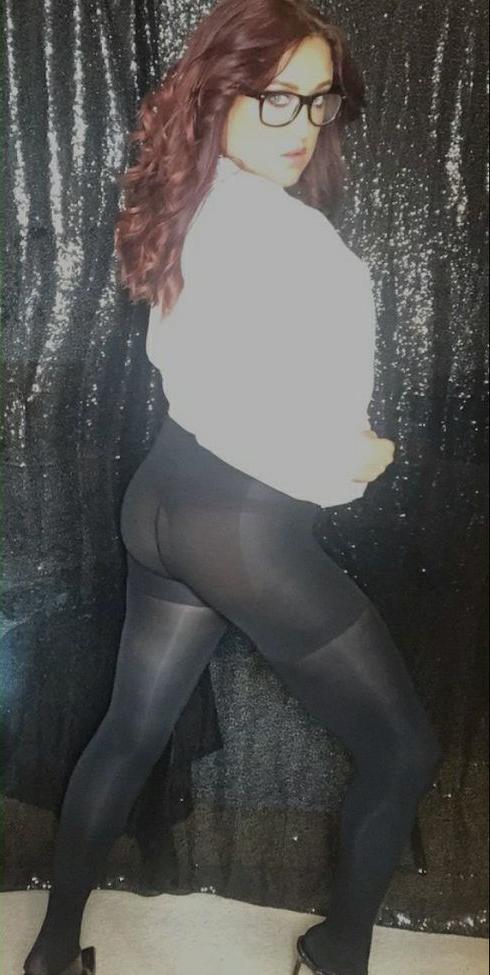25P SoCalVal nude