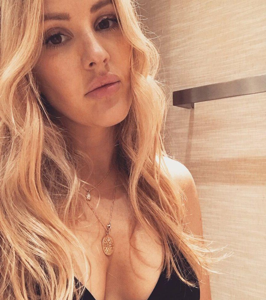 25P Ellie Goulding nude