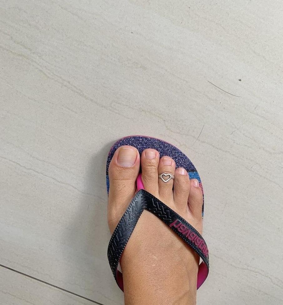 25P ThatAFeet nude