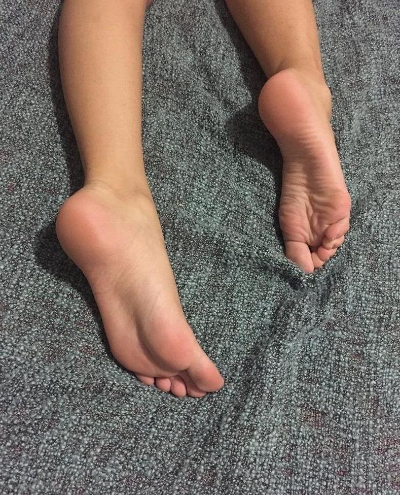 25P ThatAFeet nude