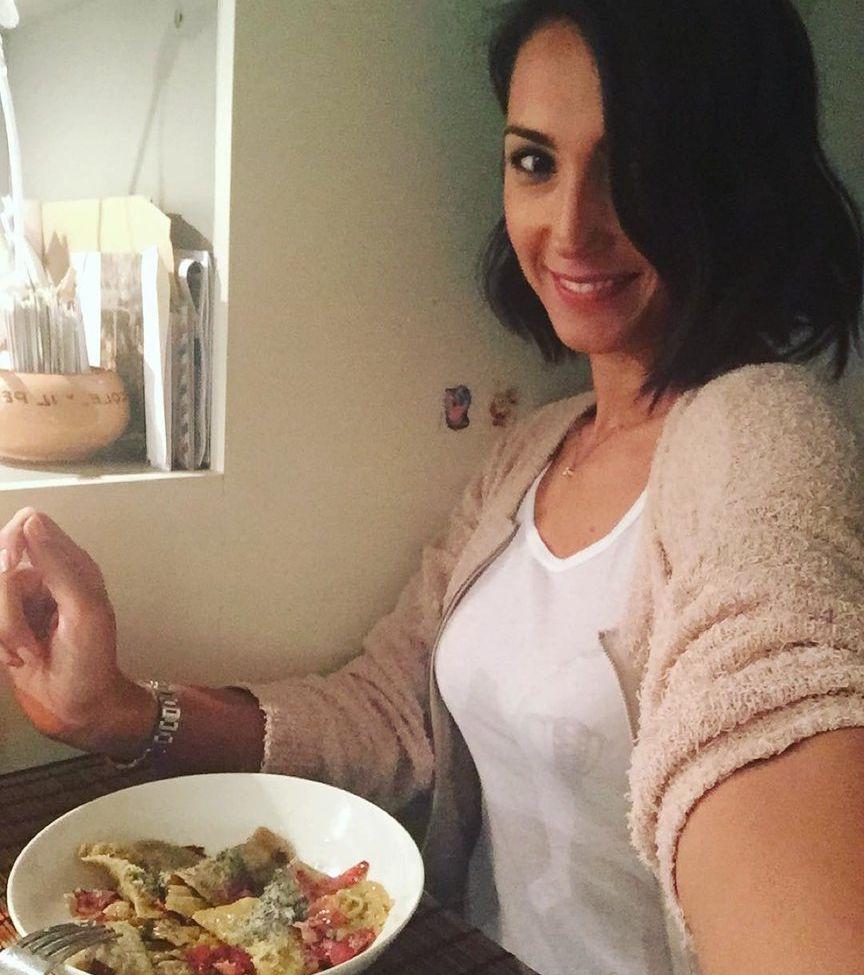25P Caterina Balivo nude