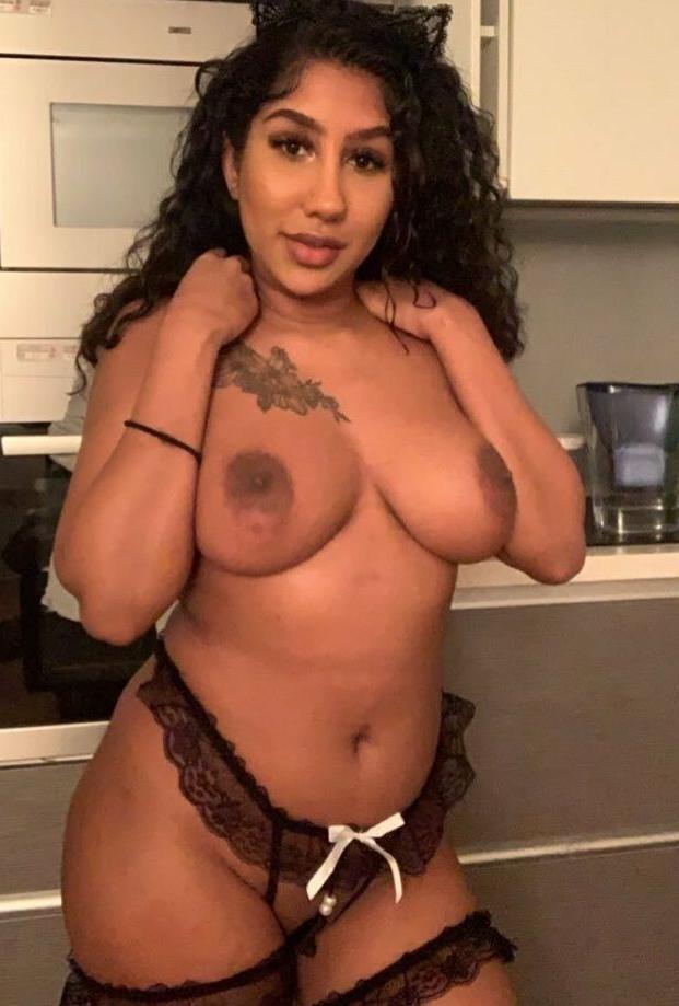 14P SannaTwinkle nude