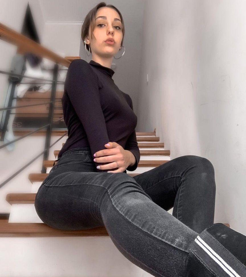 25P Agusdigri nude