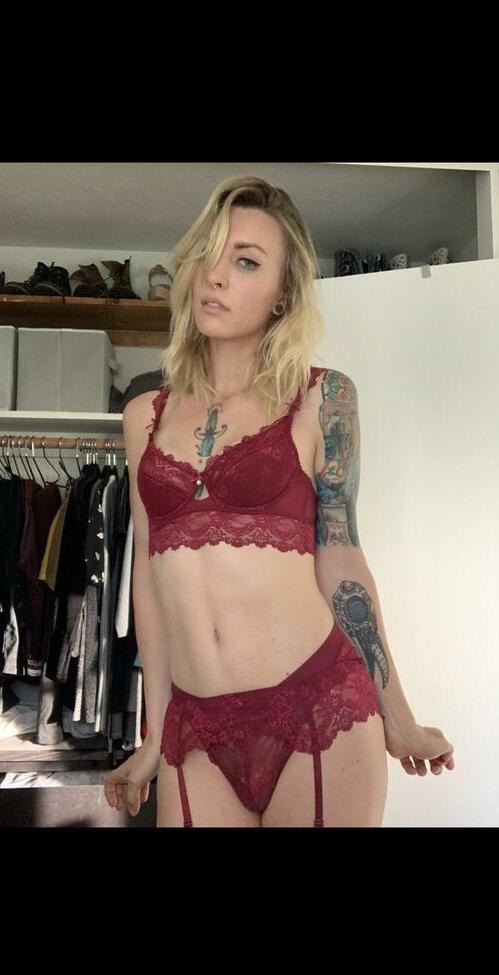 5P Ez_pz_evie nude