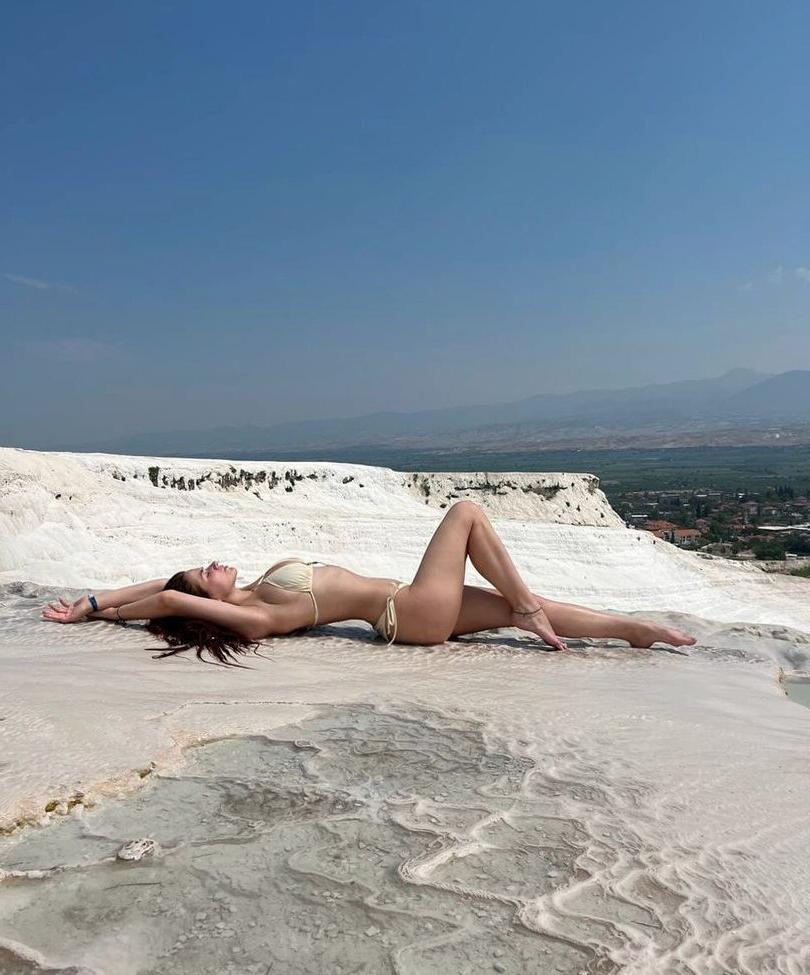 25P Nancy Novikova nude