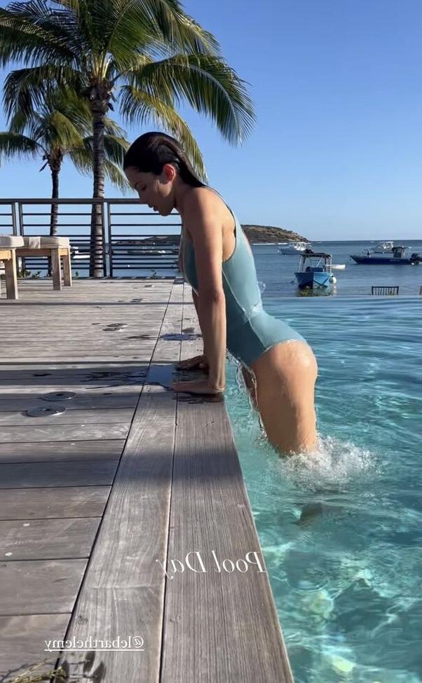 18P Iris Mittenaere nude