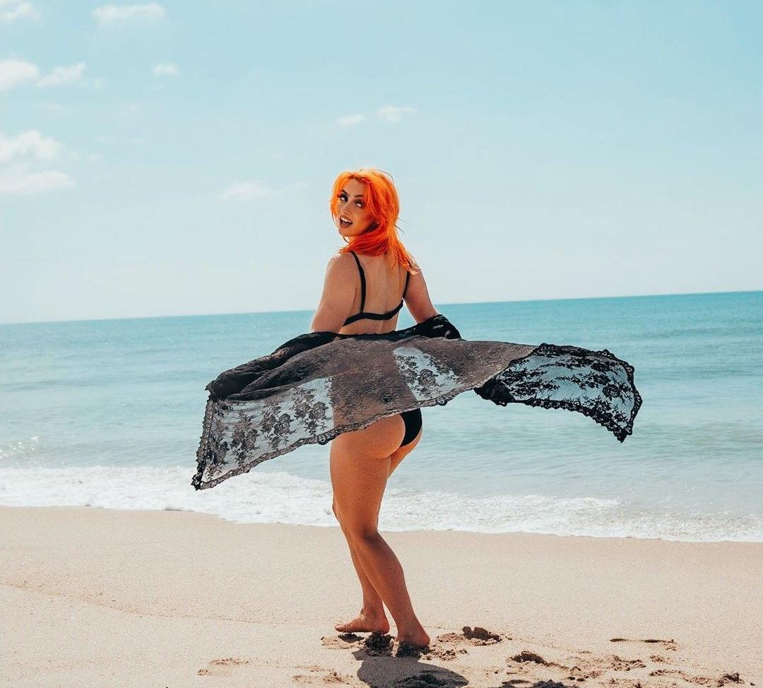 23P Priscilla Kelly nude