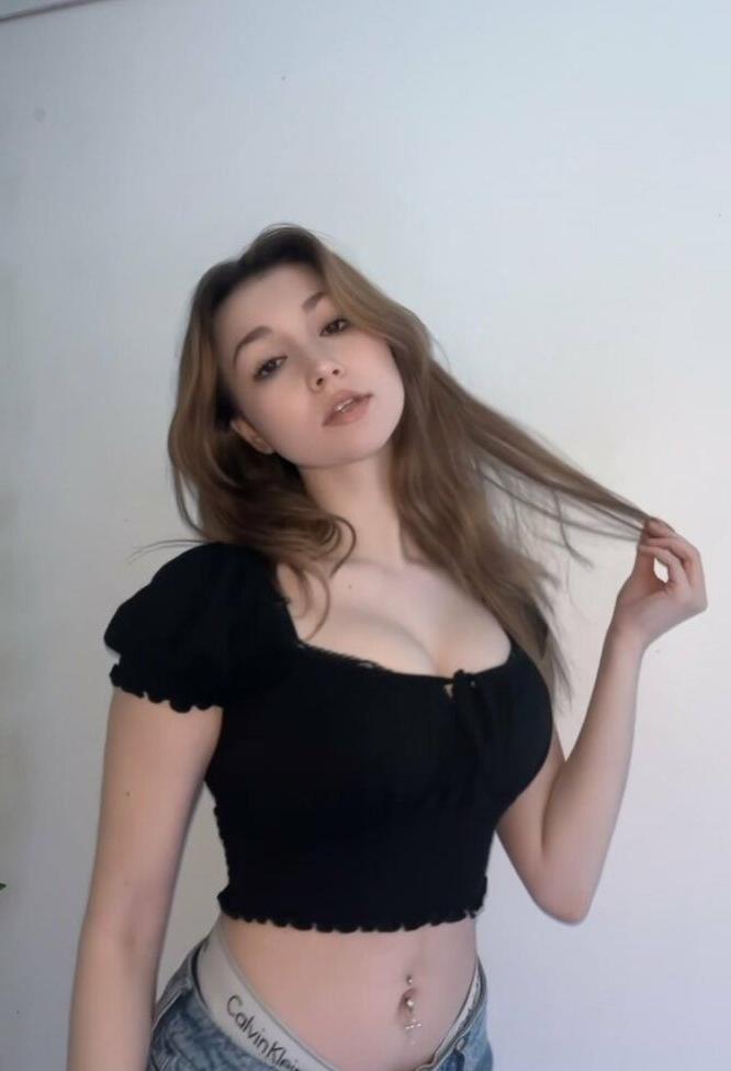 25P JFHailey nude