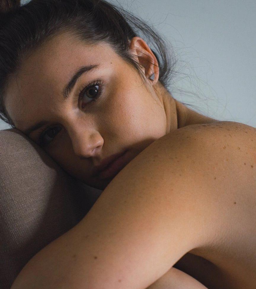 20P Hailey Outland nude