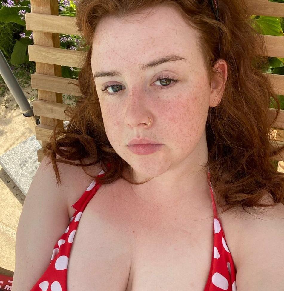 25P Gemothy nude
