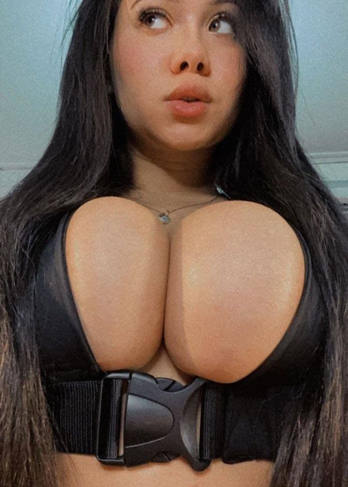 25P Audryadames nude