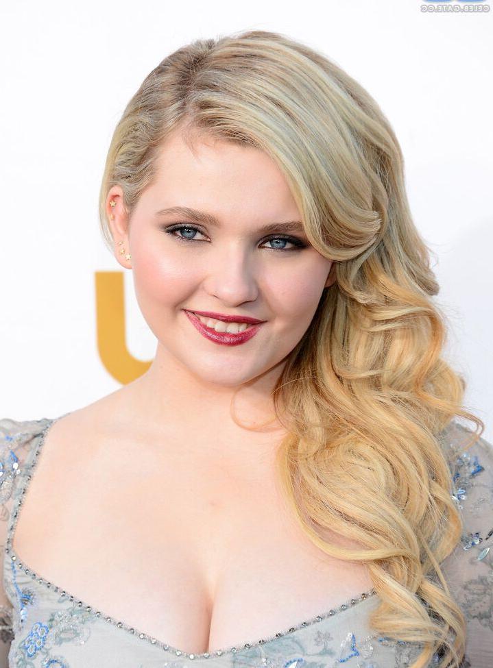 15P Abigail Breslin nude