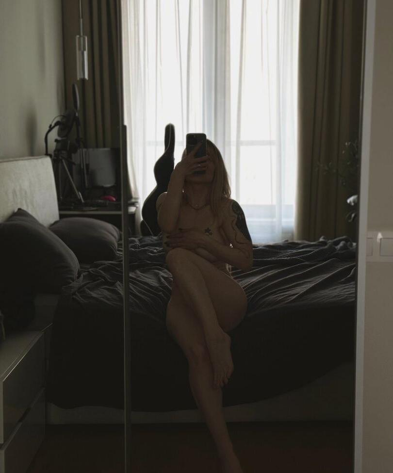 25P Sorabi nude