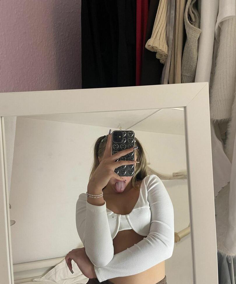 25P Sweetestmaria nude