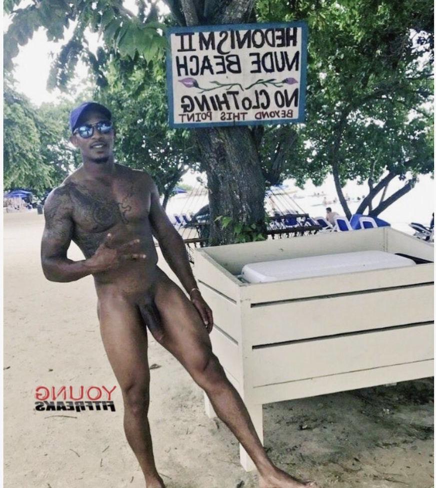 25P YoungFitFreaks nude