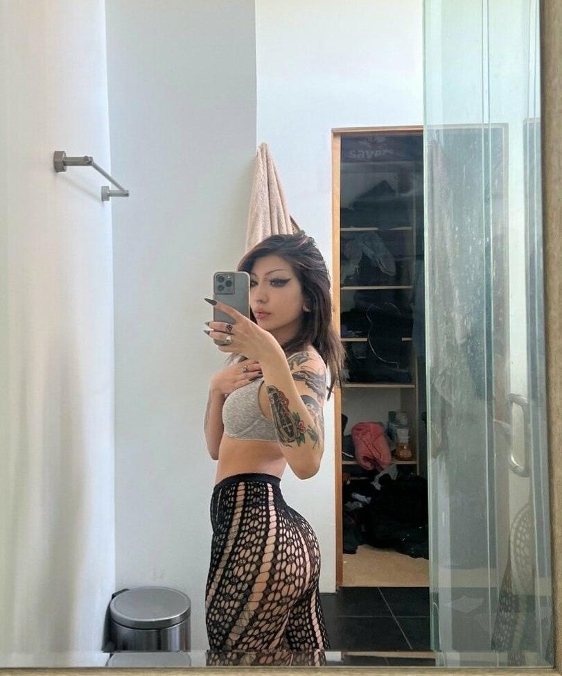 25P Princ3ssscissorhands nude