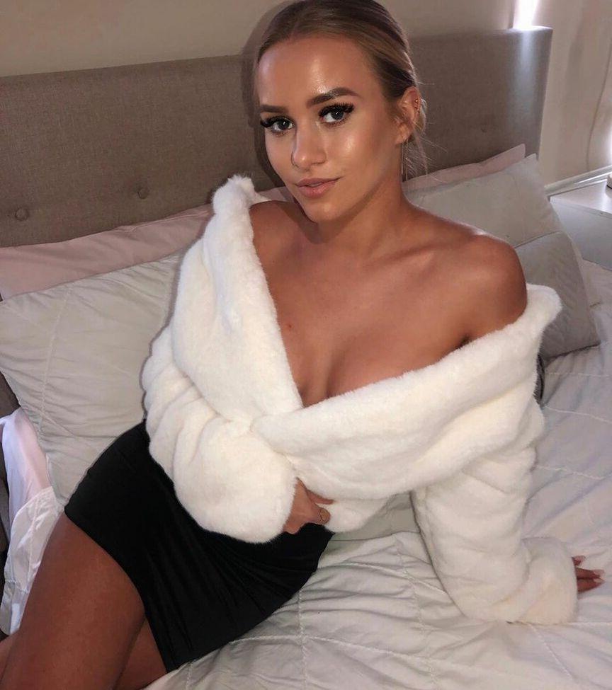 25P Lauren Wheatley nude