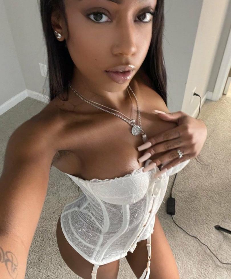 11P Aliyahlust nude