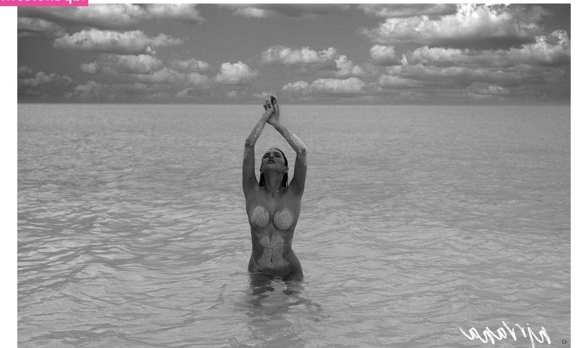 25P Jessica Allen nude