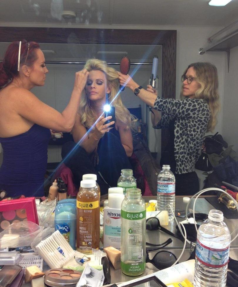 25P Jenny McCarthy nude