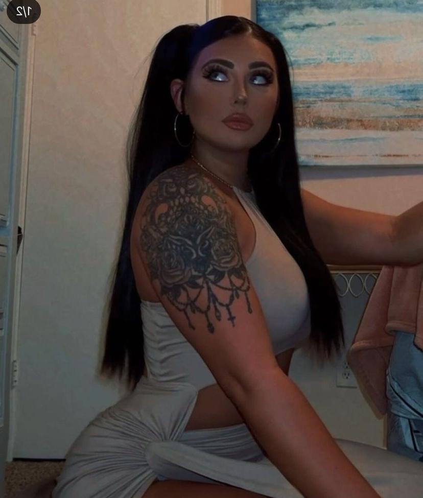 21P Kaila D nude