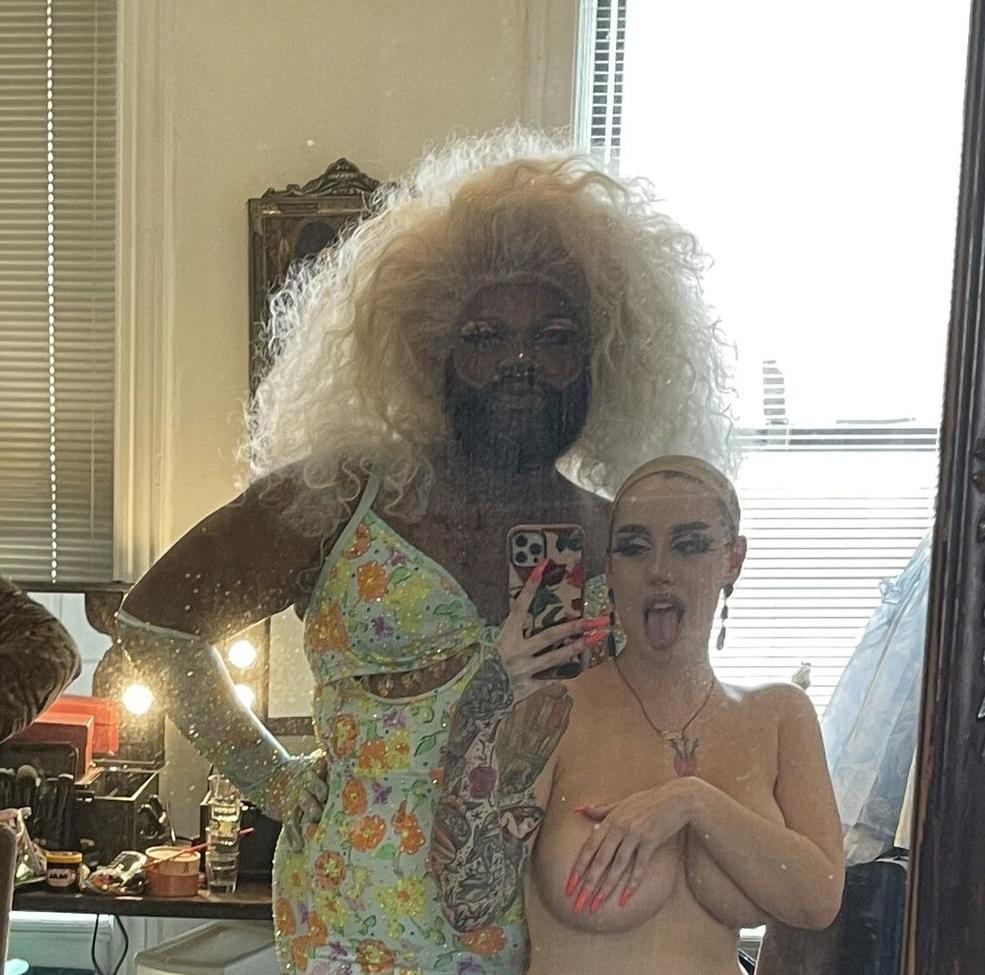 15P Ramona Slick nude