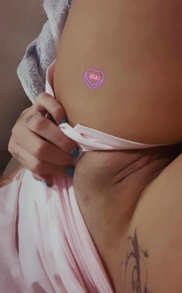 25P Nayara Macedo nude