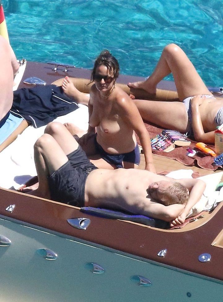 21P Jade Jagger nude